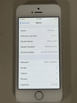 Apple iPhone SE A1723 32GB Silver Unlocked