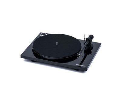 Pro-Ject Essential III BT Piano