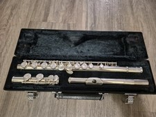 Yamaha Model 221 Student Flute Offset With Original Case