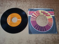 hand signed 1970s MINT-EXC Harry Nilsson Jump Into The Fire (sleeve is vg+) 45 hand signed 1970s MINT-EXC Harry Nilsson Jump Into The Fire (sleeve is vg+) 45