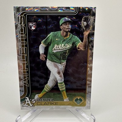 2025 Topps Update Denzel Clarke RC #US14 Silver Patterned Foilboard A s