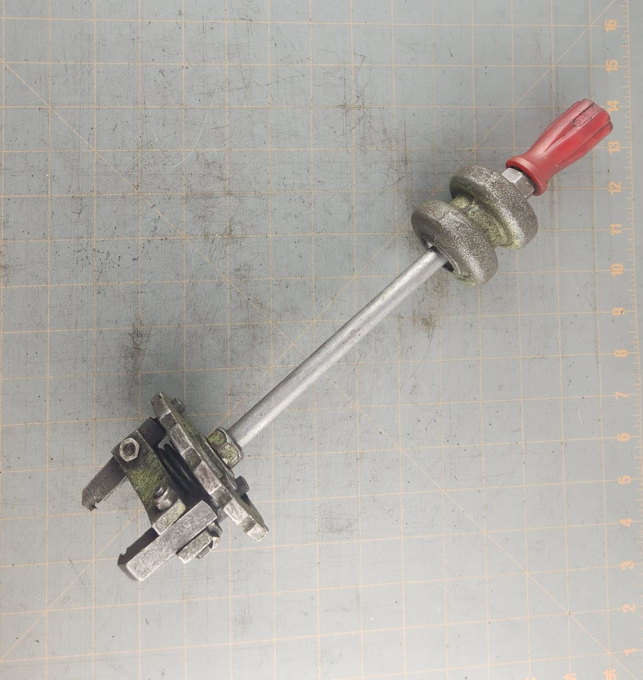 Mercedes Benz 116-589-22-33-00 Wheel Dust Grease Cap Removal Installation Tool - Image 3 of 4