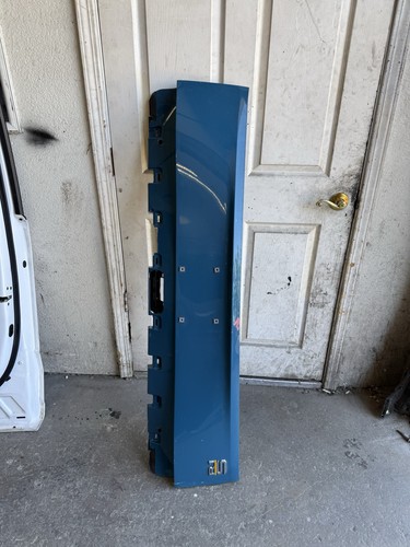 2021 2022 2023 2024 2025 RIVIAN R1S Lift gate Trunk lid lower Tailgate OEM