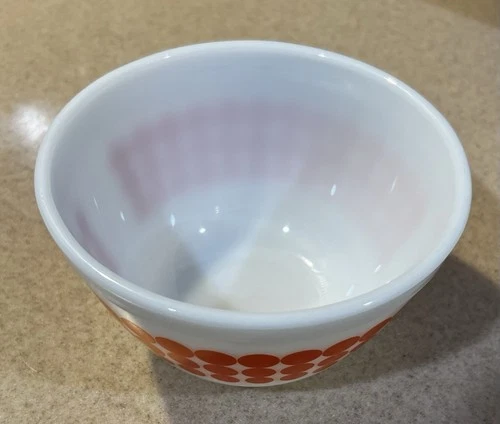 Vintage PYREX  Orange Polka Dot Mixing Nesting Bowl 1.5 Pint 401 USA Ovenware