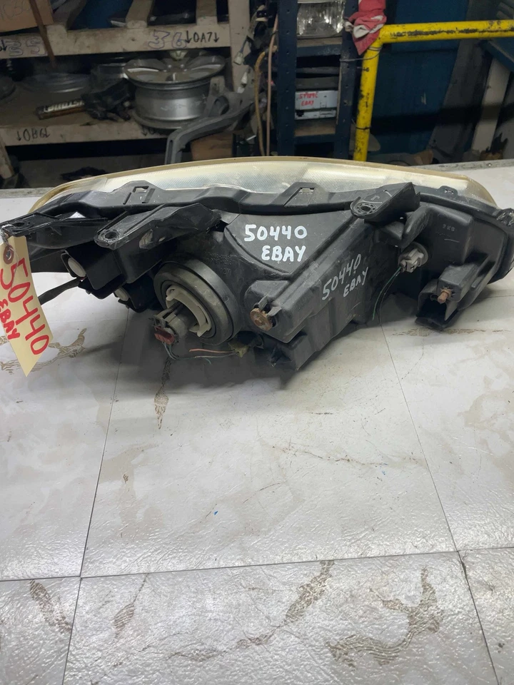 2007-2013 SUZUKI SX4 СО СТОРОНЫ ВОДИТЕЛЯ L/H КОРПУС ФАРЫ В СБОРЕ OEM - Изображение 3 из 4