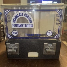 VTG Dual Candy Vending Machine 25¢ Peppermint Patties & Gumball /Prize Dispenser