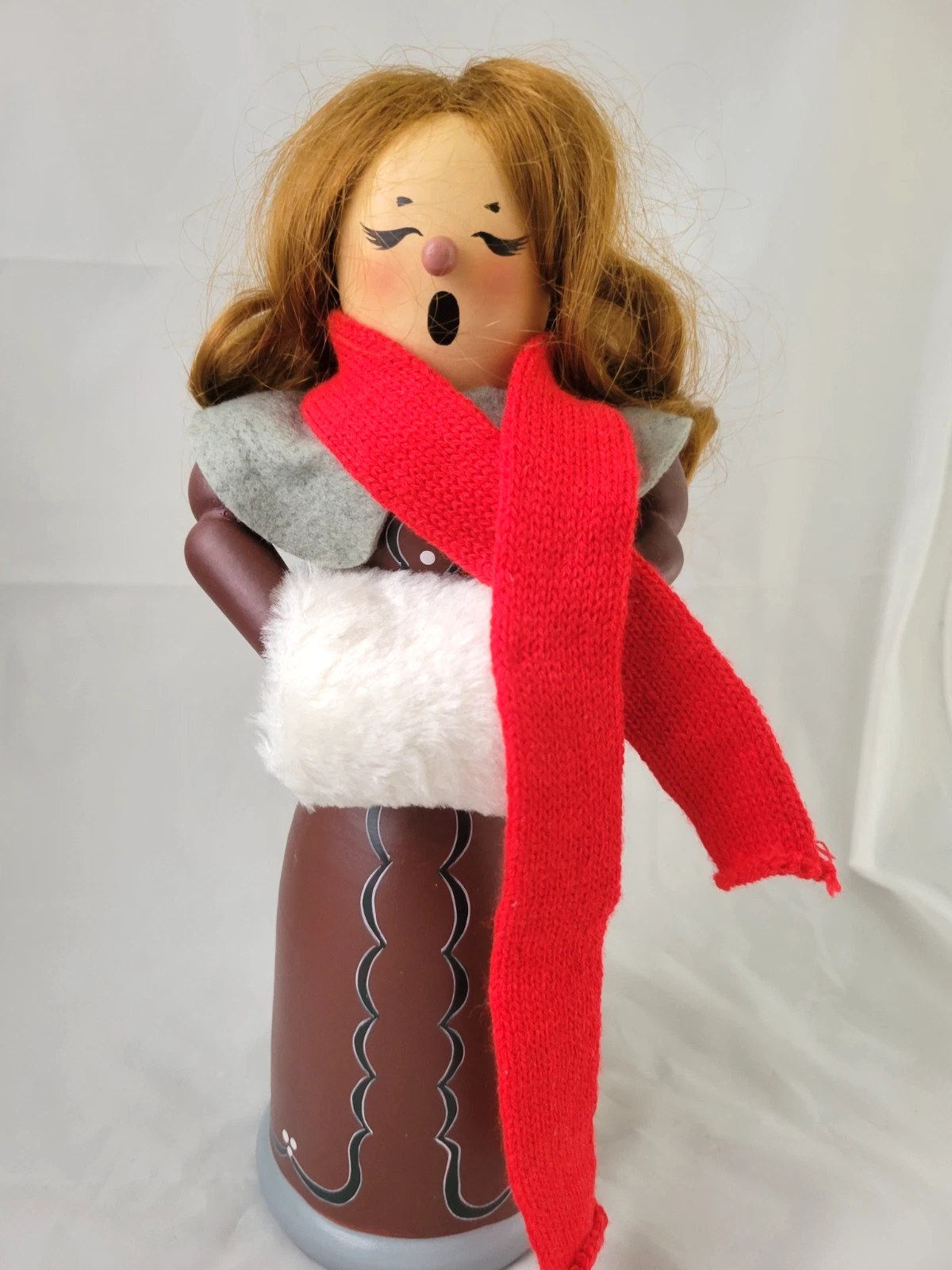 Vintage 1996 Zim's Heirloom Collectibles Female Caroler Nutcracker 14”