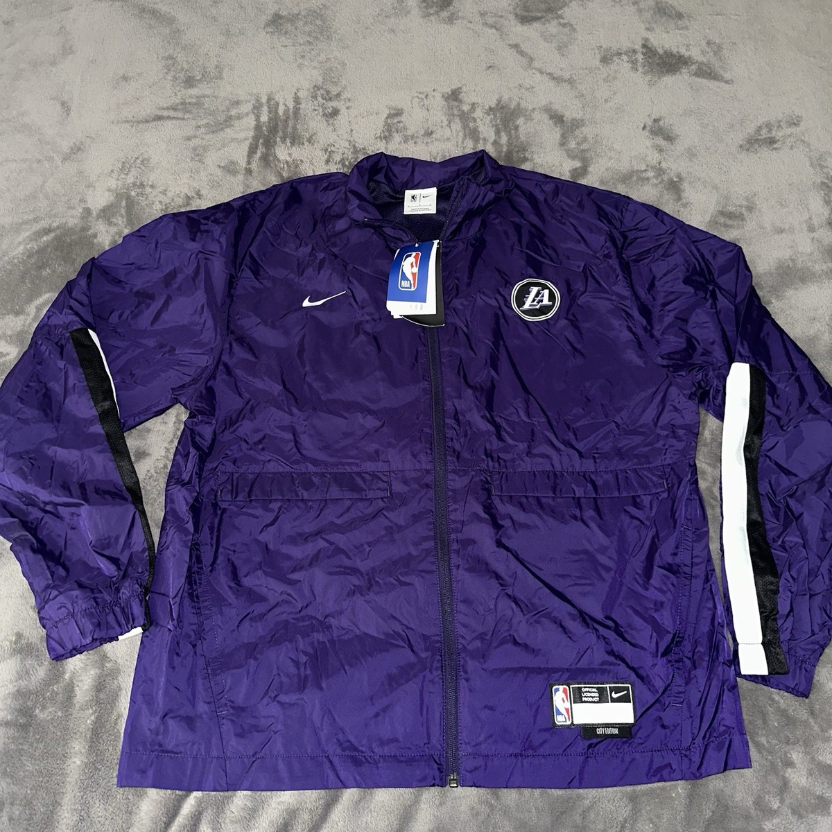 NWT Los Angeles Lakers Jacket Nike City Edition Size Large 2022-23 Purple  Black