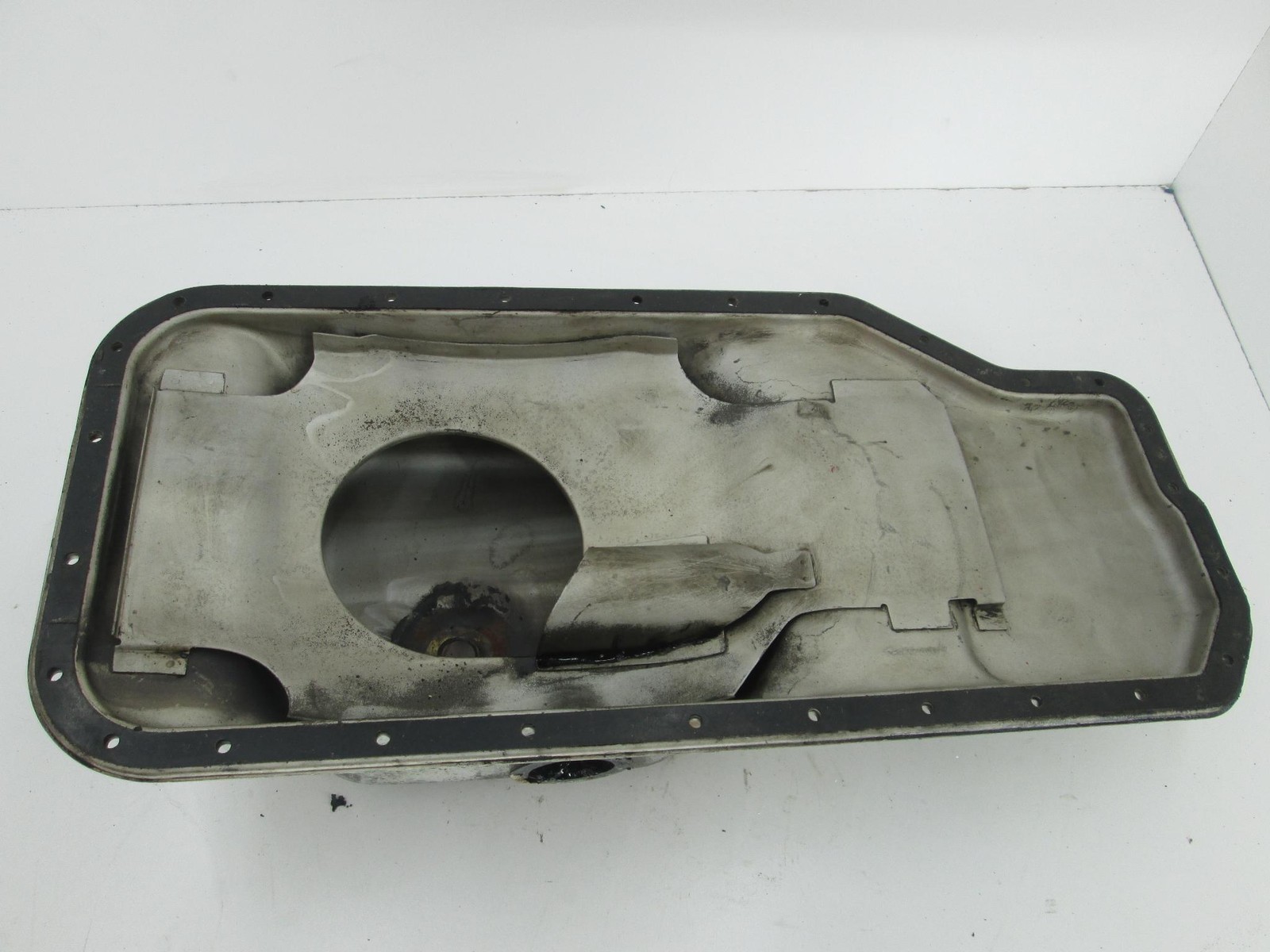 Rolls Royce Silver Shadow Bentley T1 oil pan (USED)