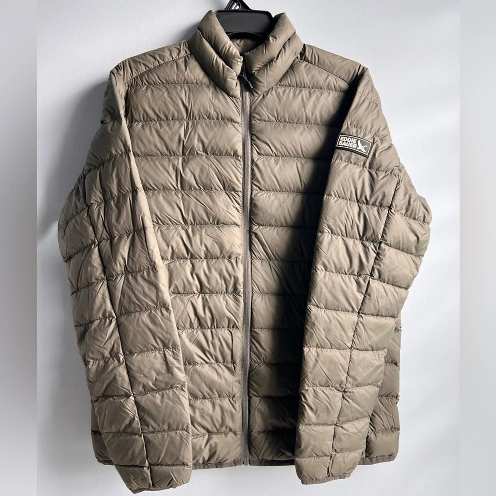Eddie Bauer Men's Packable Jacket Dusky Green Size Small