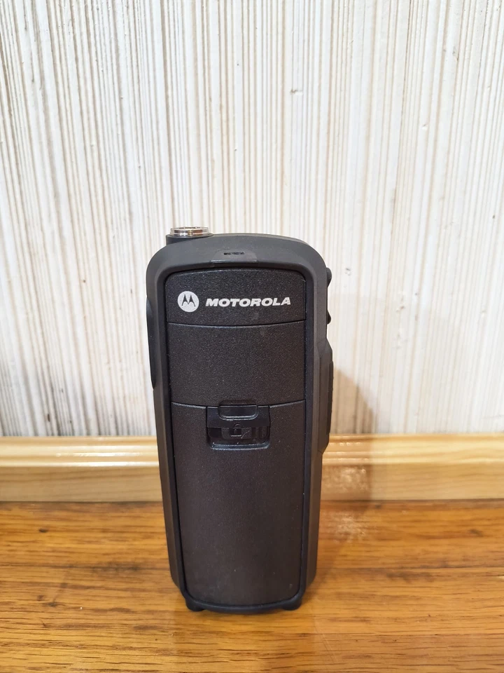 Motorola DTR550 Digital Two-Way Radio - Image 3 of 4