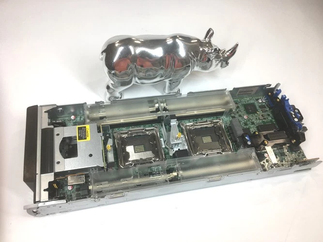 727021-B21 HP ProLiant BL460c Gen9 E5-v3 10Gb/20Gb FlexibleLOM Configure-to-orde - Image 2 of 3