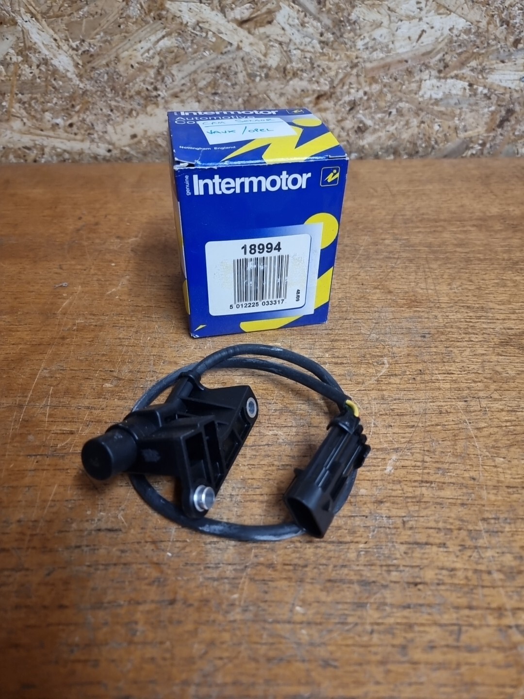 Vauxhall Astra Corsa Zafira camshaft position Sensor INTERMOTOR 18994 Nos