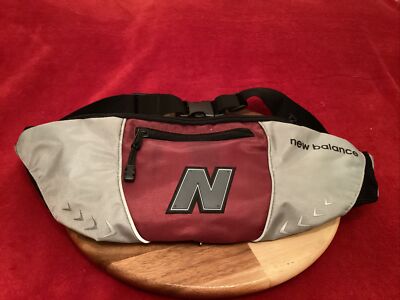 New Balance Waist Pack,Hiking-Walking-Running,1 X bottle holder