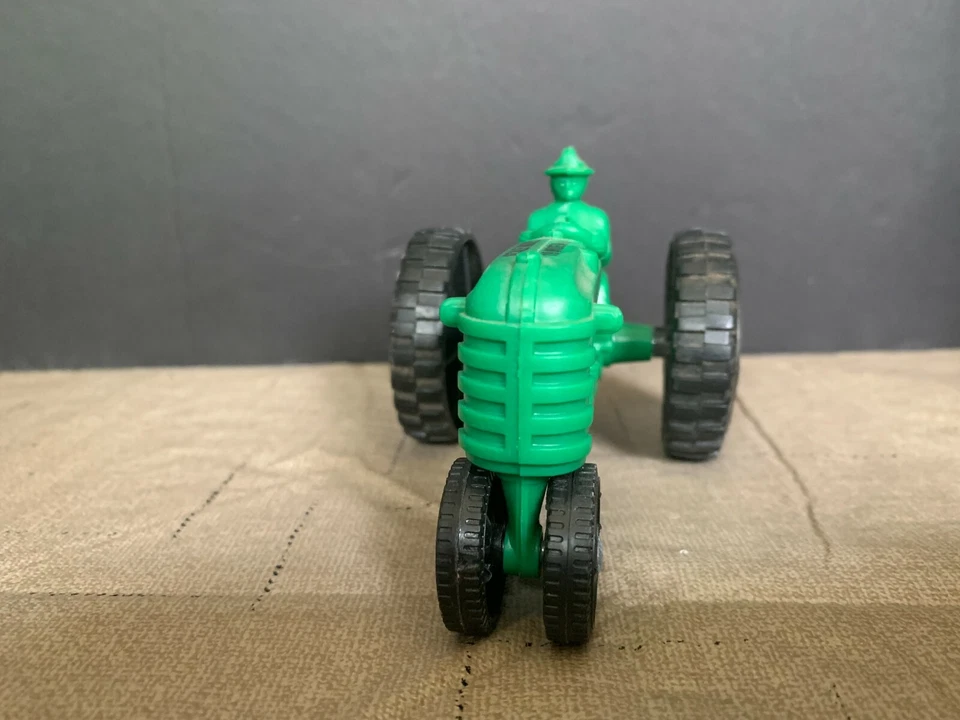 1996 Scale Models Museum Plastic Tractor - Image 2 of 4