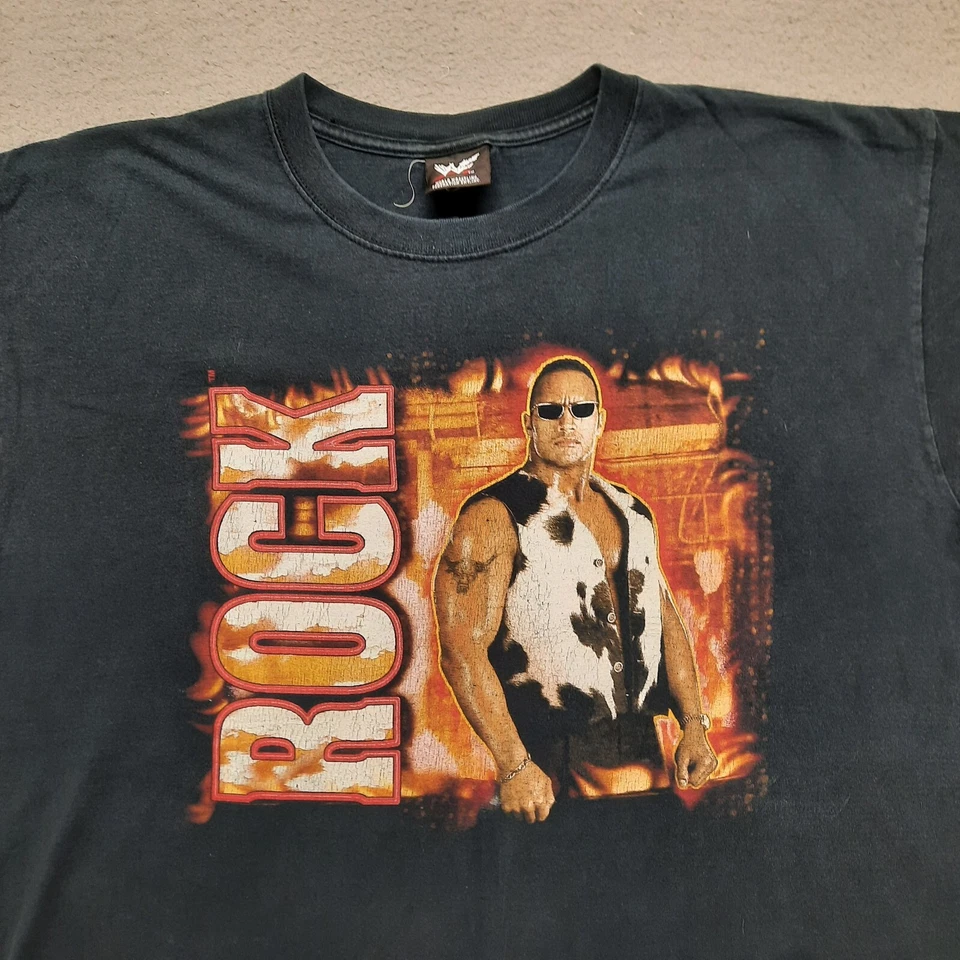 Винтажная мужская футболка WWF The Rock Dwayne Johnson большая черная электрифицирующая футболка - Изображение 2 из 4