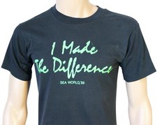 VTG 80s SEA WORLD T-SHIRT Medium M 50/50 Made In USA 1989 I Made The Difference