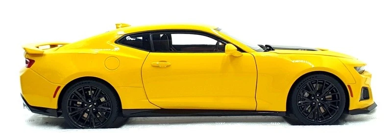 Autoart 1/18 Scale 71205 - Chevrolet Camaro ZL1 - Bright Yellow - Image 3 of 4