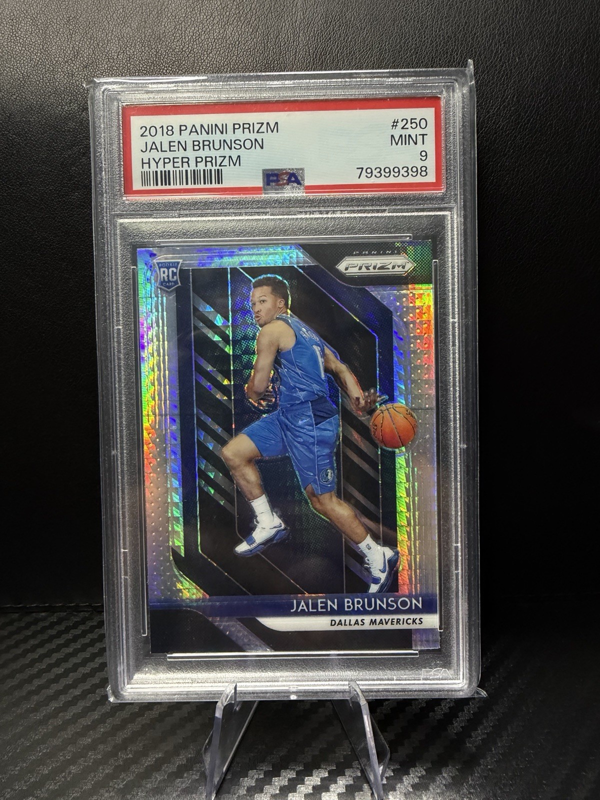 Panini 2018-19 Prizm Jalen Brunson Mavericks #250 Hyper Prizm RC PSA 9