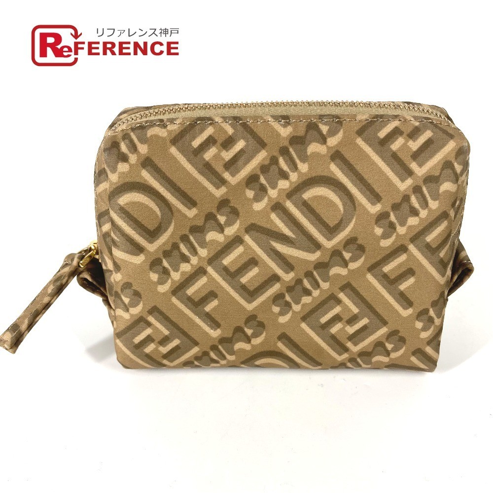 RARE FENDI 8N0179 logo makeup pouch in excellent condition SKIMS collaboration