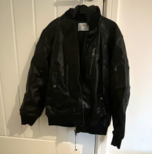 Chaqueta Bomber ZARA Negra Cremallera con Bolsillos Talla 10 MPN 5854/751/800 140cm