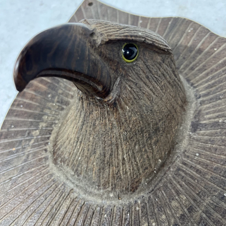 Patriotic Carved Wooden American Eagle Wall Plaque Hanging Wall Decor Glass Eyes - Image 3 of 4