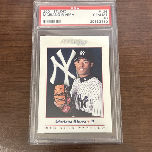 2001 Studio #126 MARIANO RIVERA YANKEES HOF PSA 10 Old PSA Slab