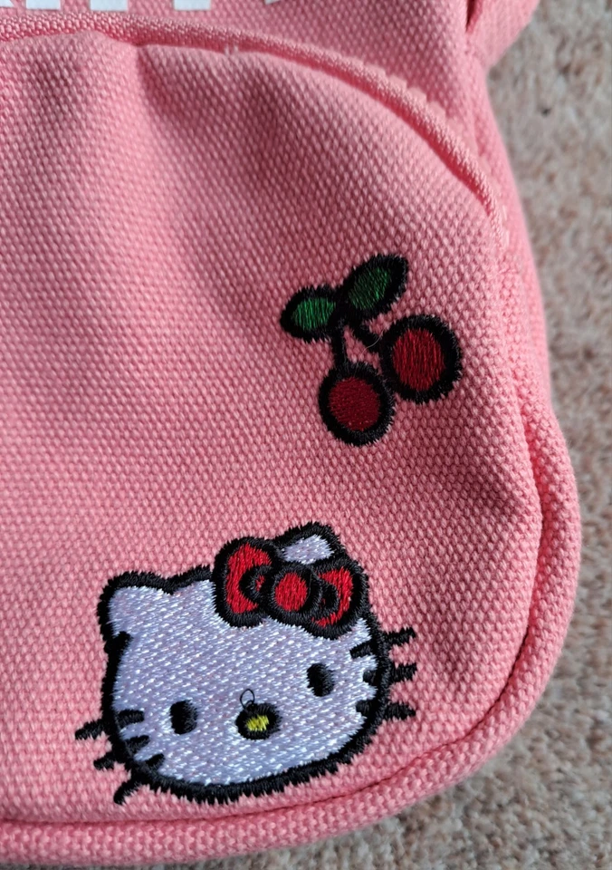 Hello Kitty Handbag - Image 2 of 4