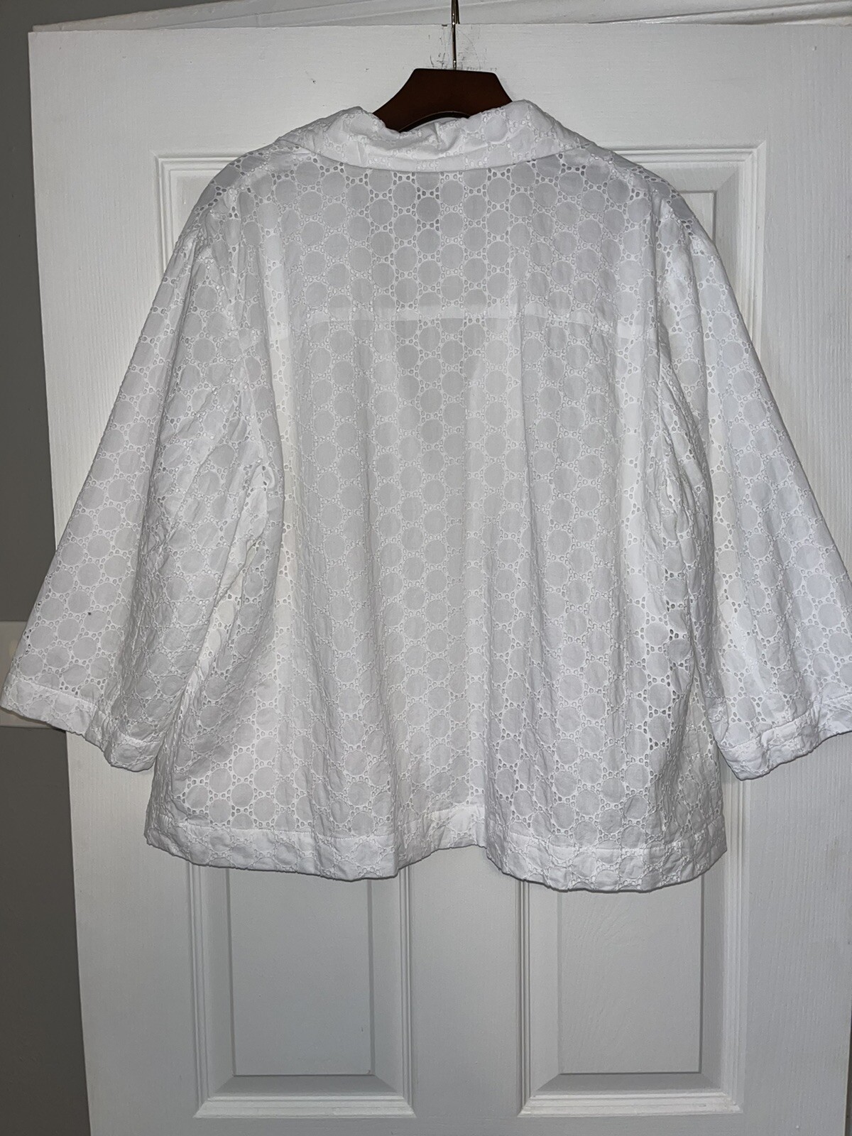 Pendleton White Eyelet Jacket Size 2X Buttons EUC - image 3