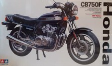 Honda-CB750F Maquette 1/6ème Tamiya 16020