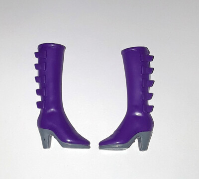 Disney W.I.T.C.H witch Cornelia Hale purple boots - Disney Store version