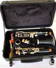 Nice Buffet Beginners Student Clarinet w/Case  Yamaha Mouthpiece   Silver Keys