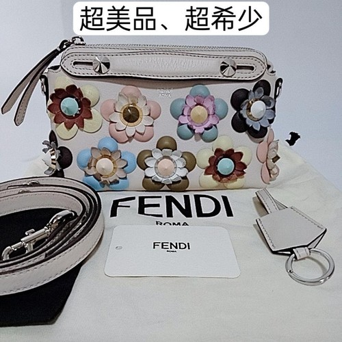 FENDI Vitheway Mini Shoulder Bag Off-White Leather Excellent Condition