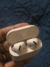 apple airpods 4 with active noise cancellation A3058
