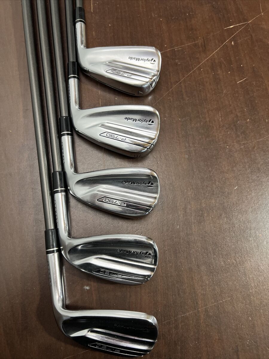 TaylorMade (2017) P790 Iron Set 7-PW, AW Recoil ES Graphite Regular +1/2