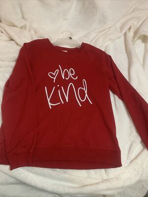 Be kind sweatshirt, perfect for valentine s day!