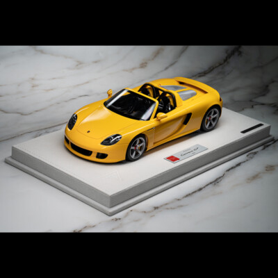 Make Up 1:18 Porsche Carrera GT 2004 Speed Yellow Car Model
