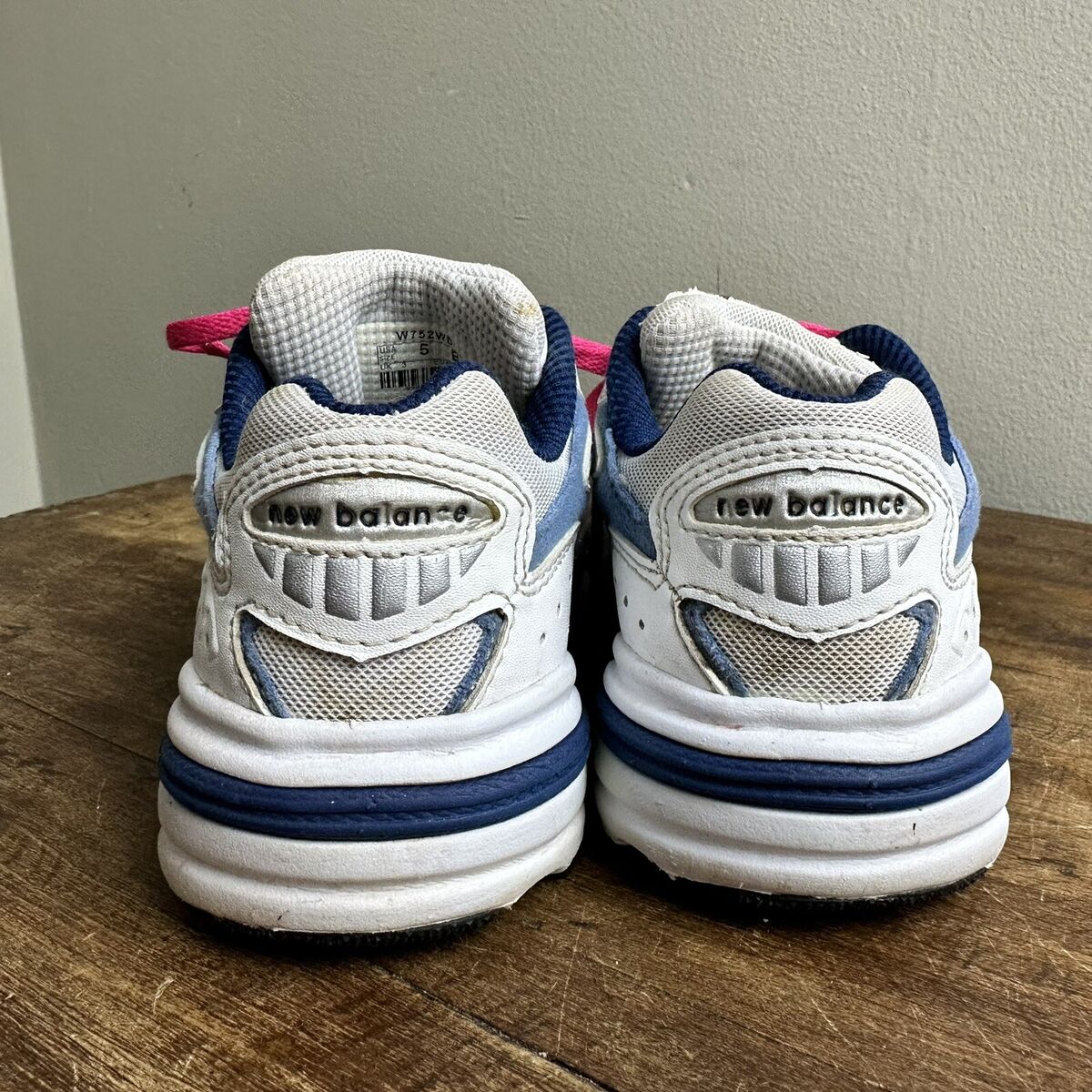 New Balance Womens 752 W752WB White Running Shoes Sneakers New Balance Womens 752 W752WB White Running Shoes Sneakers