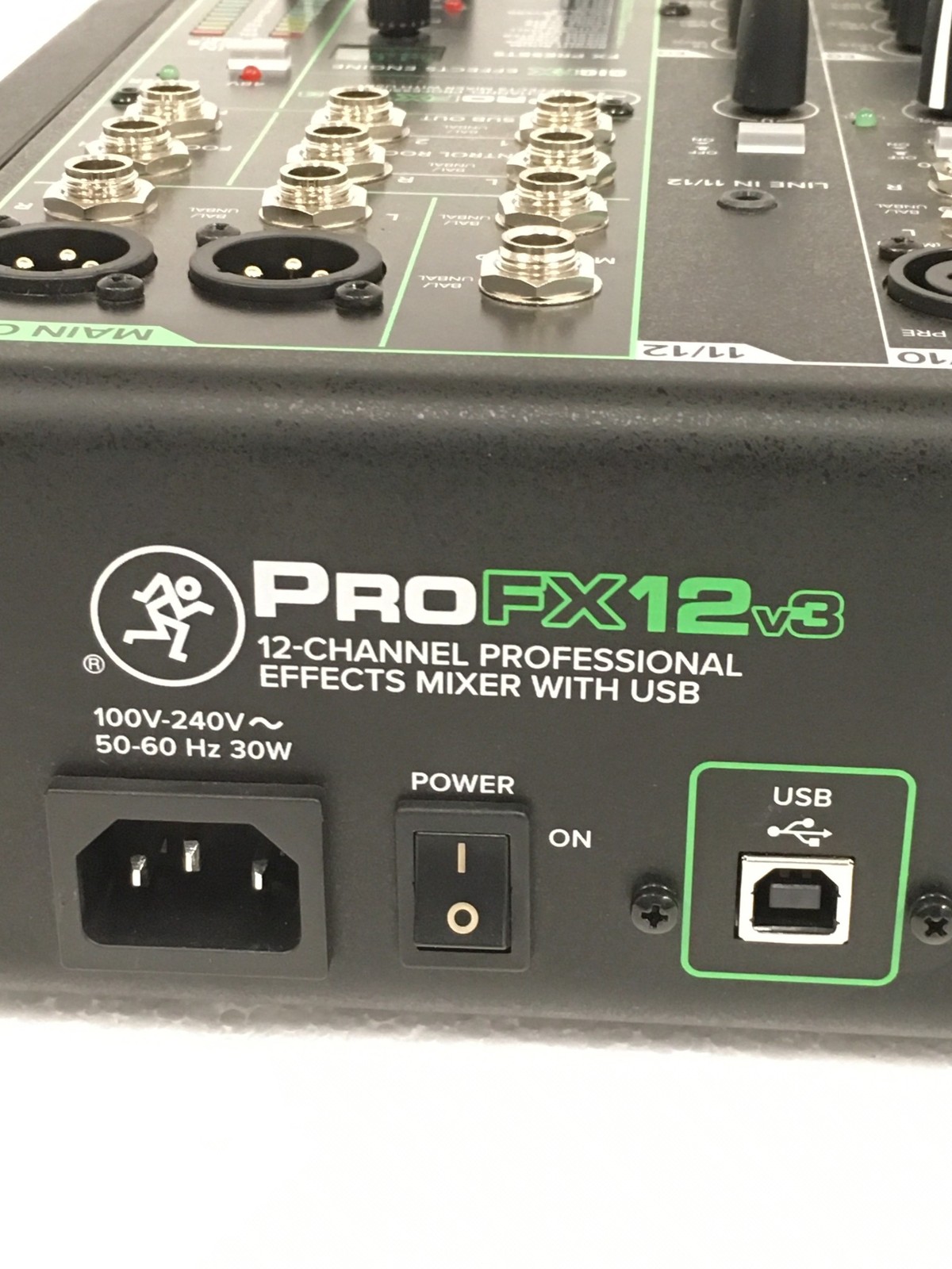 Mackie Pro FX12 V3 12-Channel Professional Effects Mixer with USB,Power Cord QTY