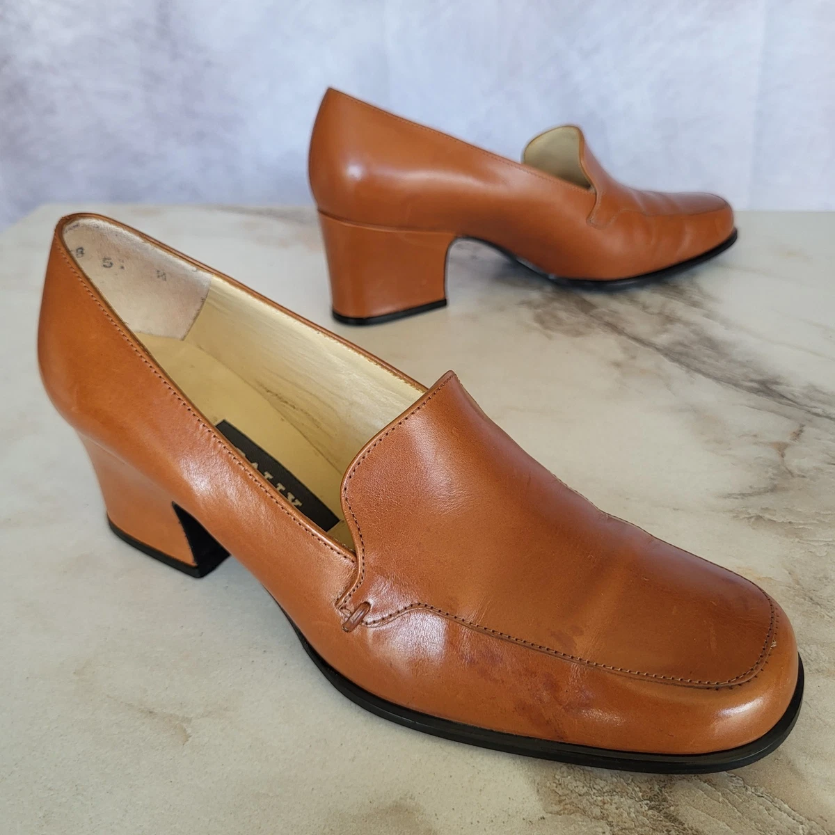 Bally Nevada Burgundy Leather Oxford Heels Cap Toe Italy 9.5 M Bally Mid (2-2.9 in) Heel Height Heels for Women for sale | eBay main image 2