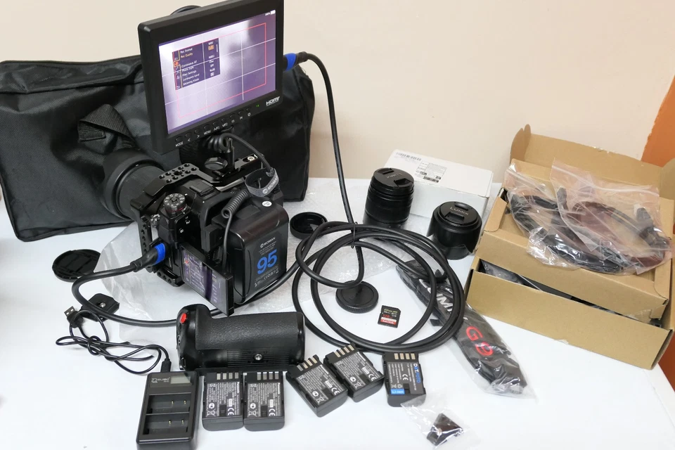 Panasonic Lumix G9, photo 1 of 5