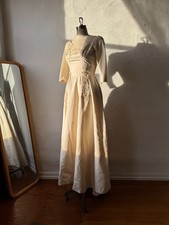 Vintage 1950s Structural Ivory Wedding Dress Gown Dior Inspired Lace Pearls S/M