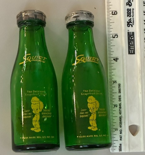 Vintage 1949 "Squirt" Soda Pop Bottle Vintage Salt And Pepper Shakers- Nearly 6" - Picture 6 of 7