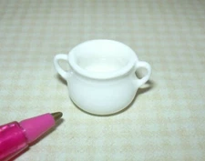 Miniature Plain White Porcelain 2-Handled Bowl or Vase: DOLLHOUSE 1:12 