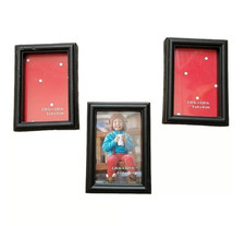 NWT Set of 3 Black Simple Picture Frames Hanging/Tabletop 2.25 x 3.25 Inch Photo