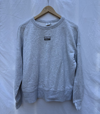 Adidas Jumper Unisex Small Grey Essentials Crew Neck Pullover Sweatshirt Sweater