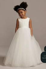 David  s Bridal flower girl dress style RK1368 size 2T soft white basket included