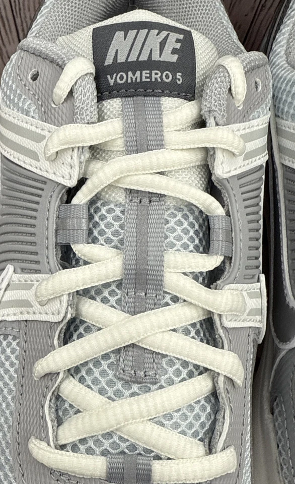 Nike Niños Vomero 5 (GS) Tenis Platino Puro Plata Talla 6.5 Juveniles NUEVO Zapatos Foto 4 de 4