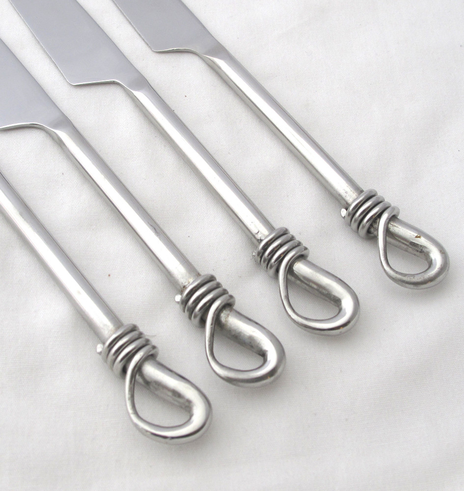 Gourmet Settings Twist Dinner Knives Stainless Steel Set of Four New