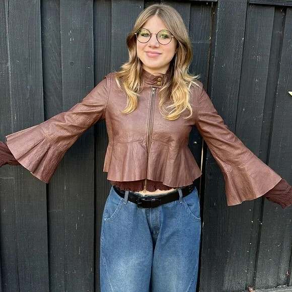 BCBGeneration medium brown leather cropped bell s… - image 4